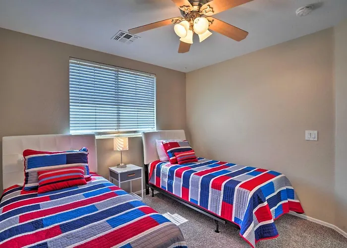 Holiday home Family With Private Pool And Yard! *